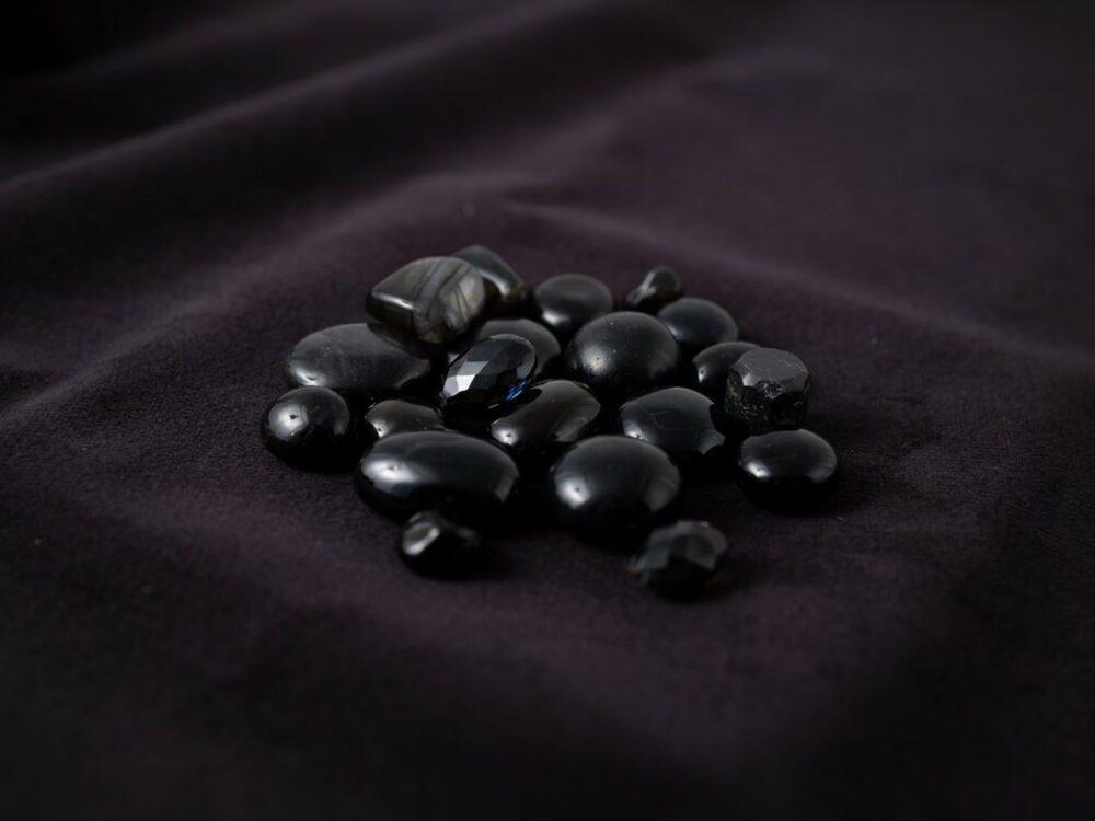 czarna spinel