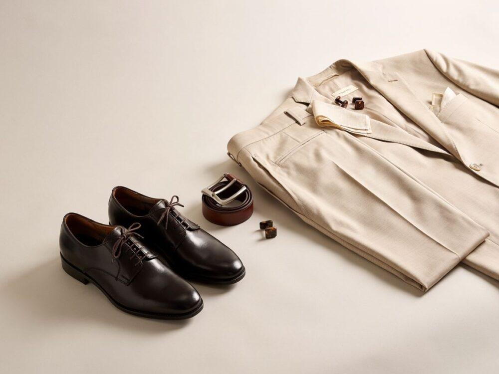 stylowe buty do jasnego garnituru